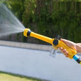 InnovaGoods 8-in-1 Water Pressure Gun